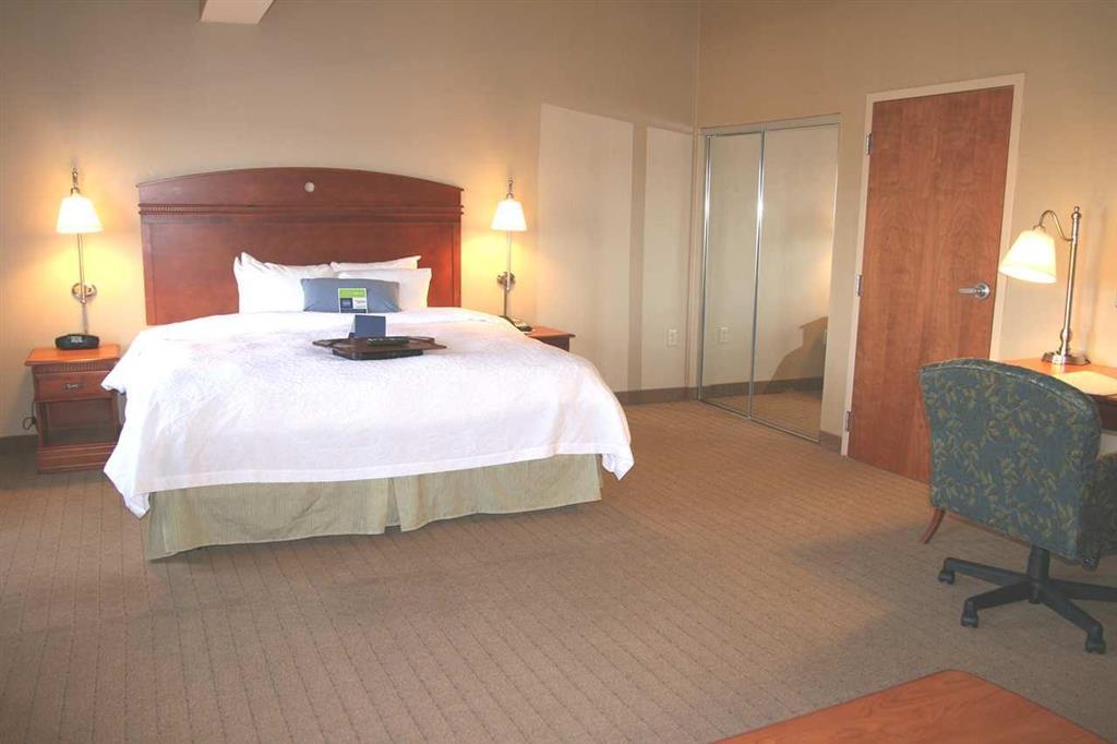 Hampton Inn & Suites Providence / Smithfield Quarto foto